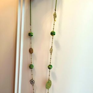 NWOT Doncaster green chain necklace